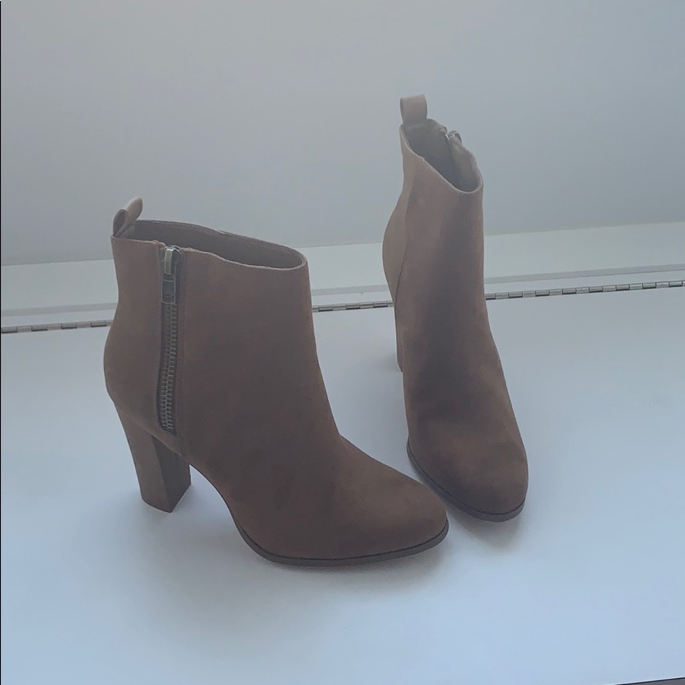 Booties - Picture 5 of 5